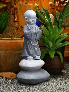 Ukras japanski vrt, klesarsku, kip malog monaha Buddha, landscaping vode monaha, kineski ulični ukrasi Zen